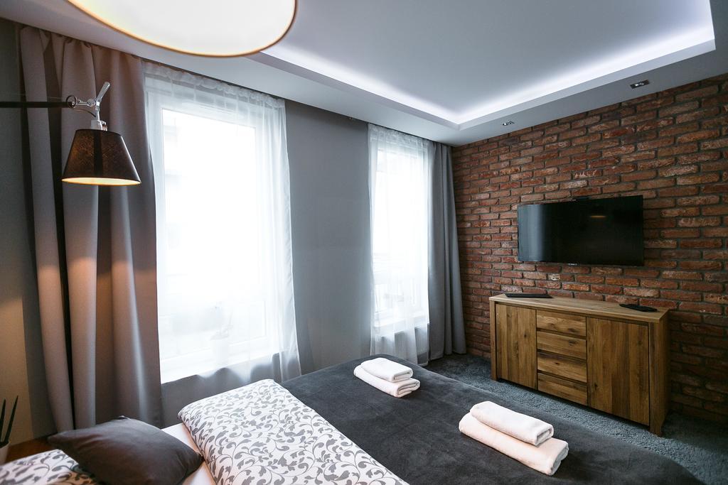 Apartament Em Klimatyzacja&Parking رشيشوف المظهر الخارجي الصورة